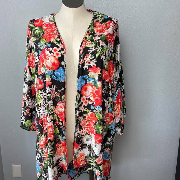 Black/Red/Multi,-Floral, Kimono ,Umgee Brand, 2X - Picture 5 of 6